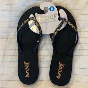 Reef Sandals, size 9. NWT!